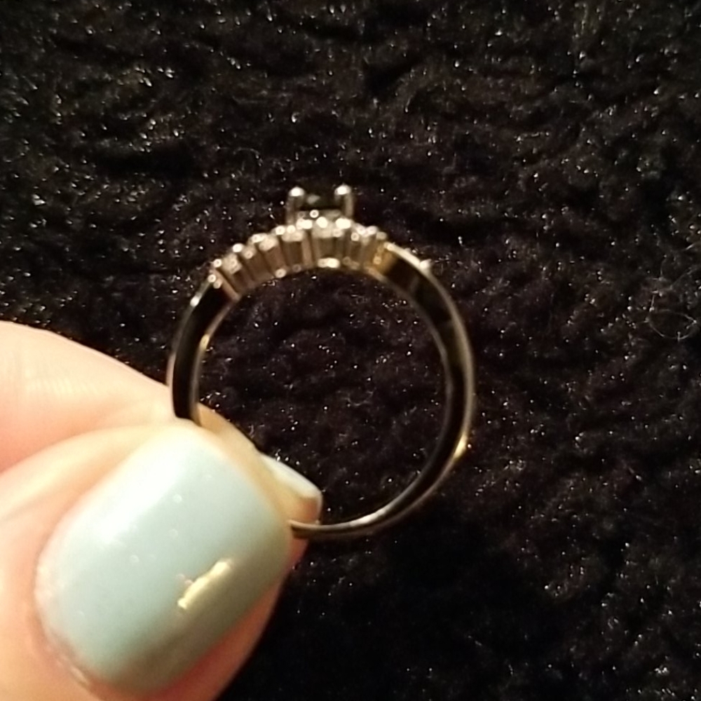 Ring, size 6 - Picture 4 of 4